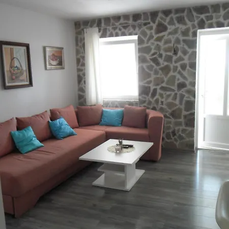 Apartament Mirta