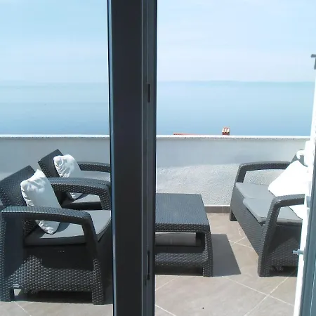 Mirta Apartament Stara Baška