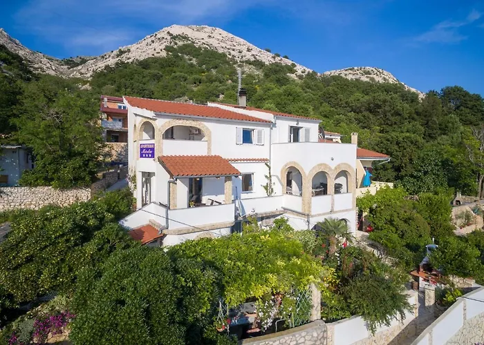 Mirta * Stara Baška