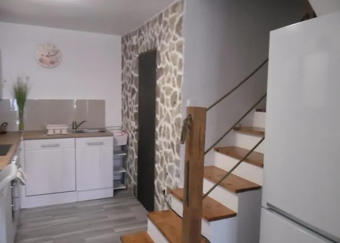 Mirta * Stara Baška