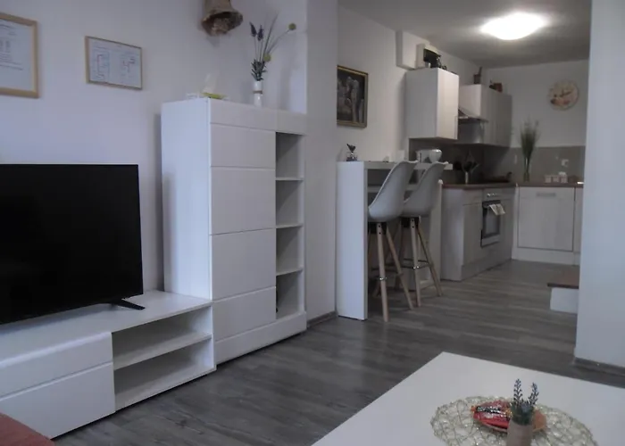 Mirta * Stara Baška