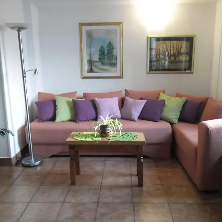 Apartment Mirta