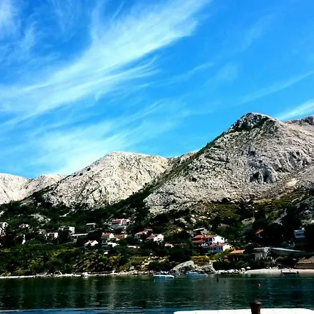 Mirta Stara Baška